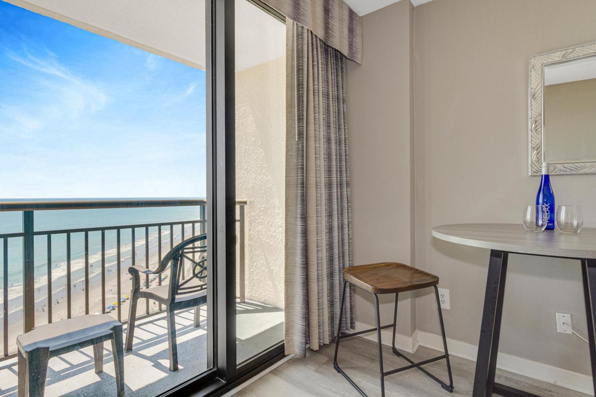 Oceanview Studio Escape With Beach Steps Away! 1828 Мертл-Біч Екстер'єр фото