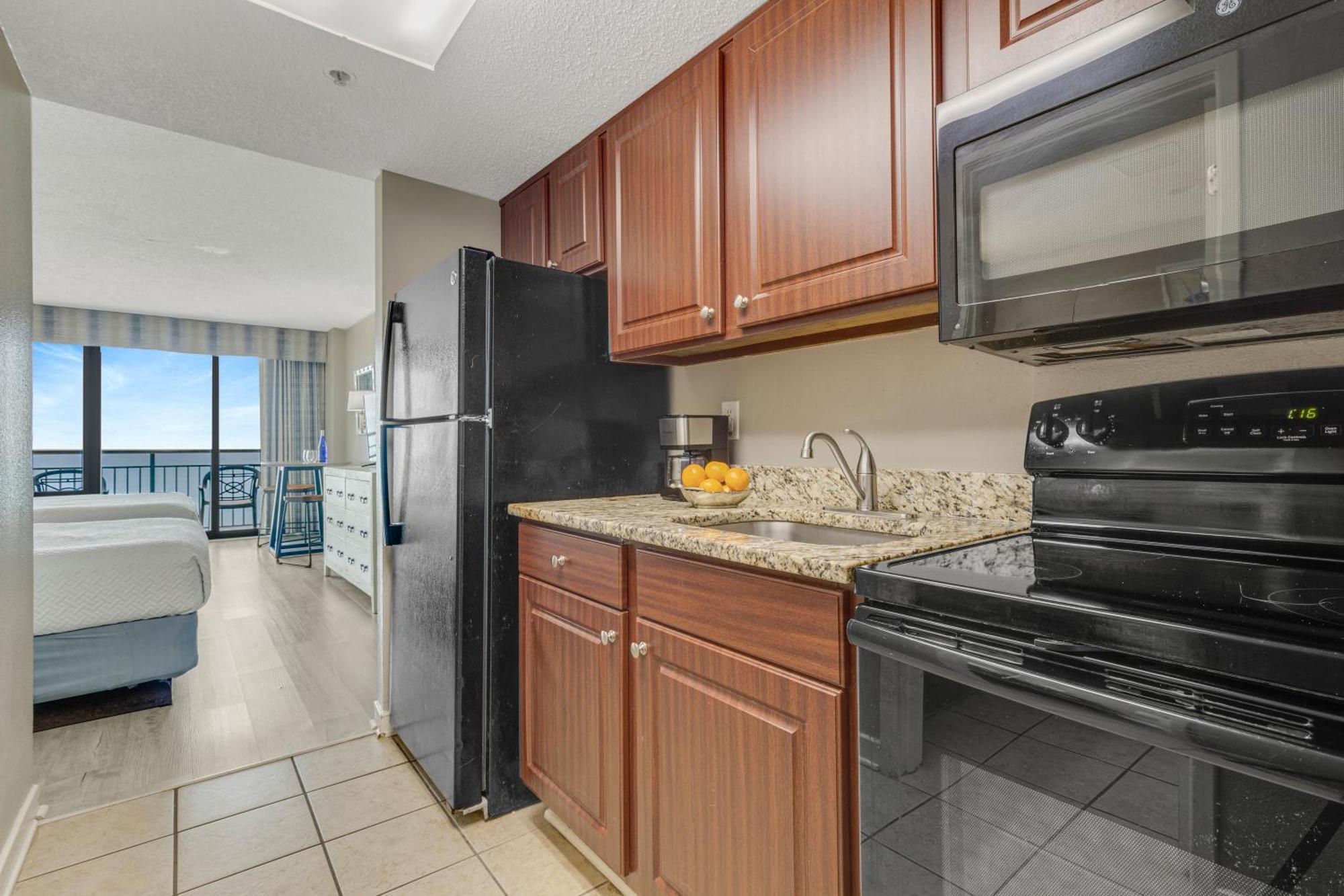 Oceanview Studio Escape With Beach Steps Away! 1828 Мертл-Біч Екстер'єр фото